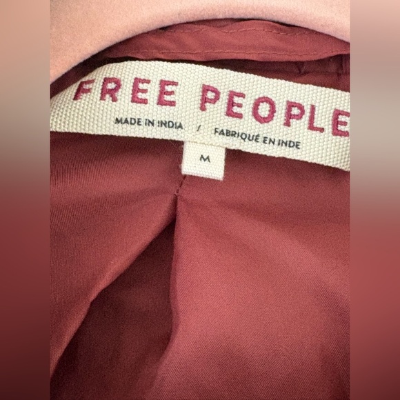 Free People Quilted Floral Jacket – Red – Size Medium
Brand new - Picture 8 of 16